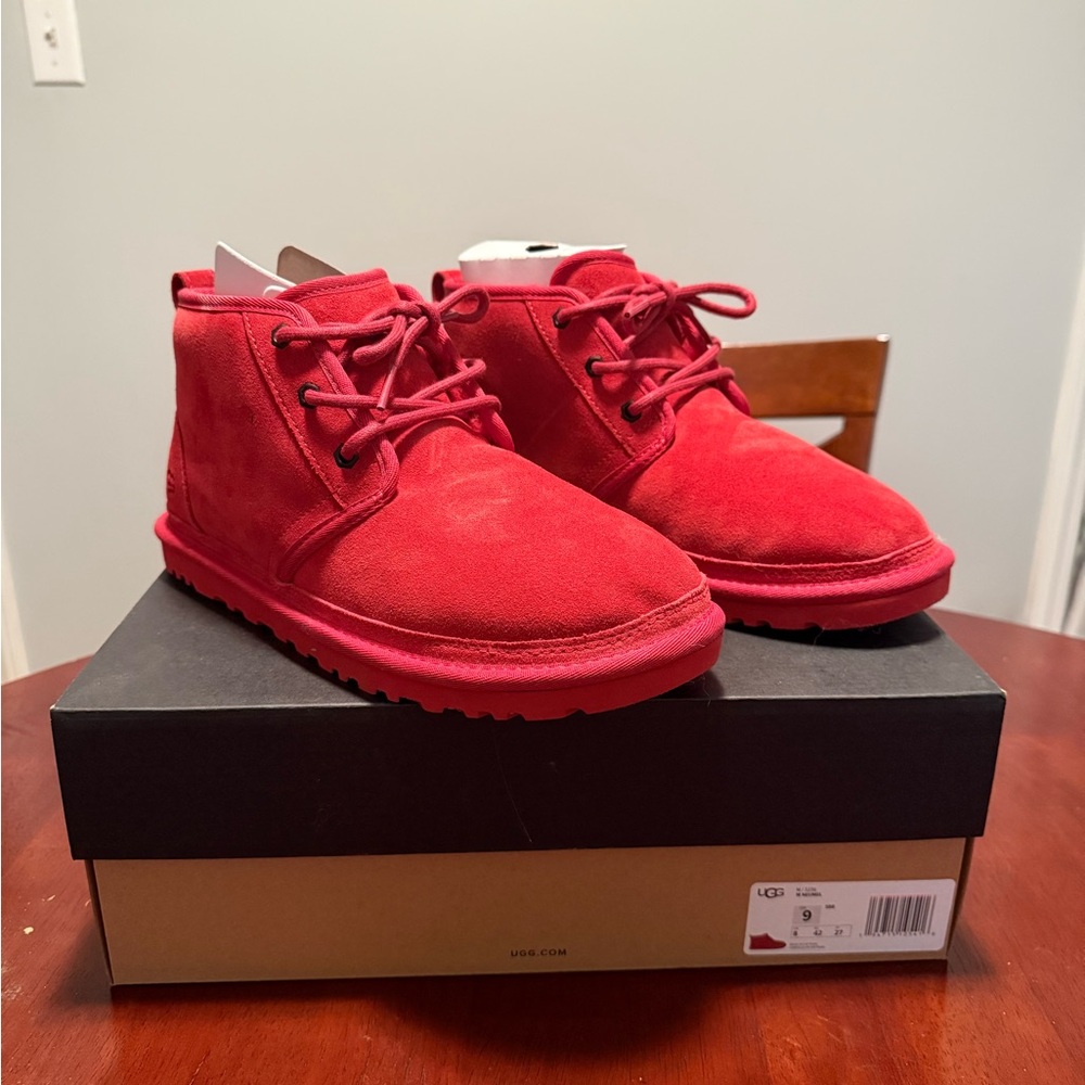 UGG Neumel Boots